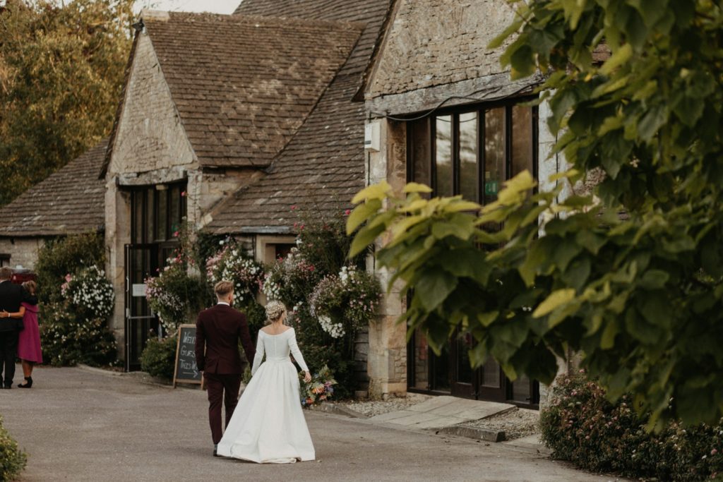 Summer Wedding In The Cotswolds Wonderful And Strange summer-wedding-in-the-cotswolds-wonderful-and-strange